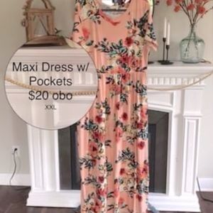 Maxi dress